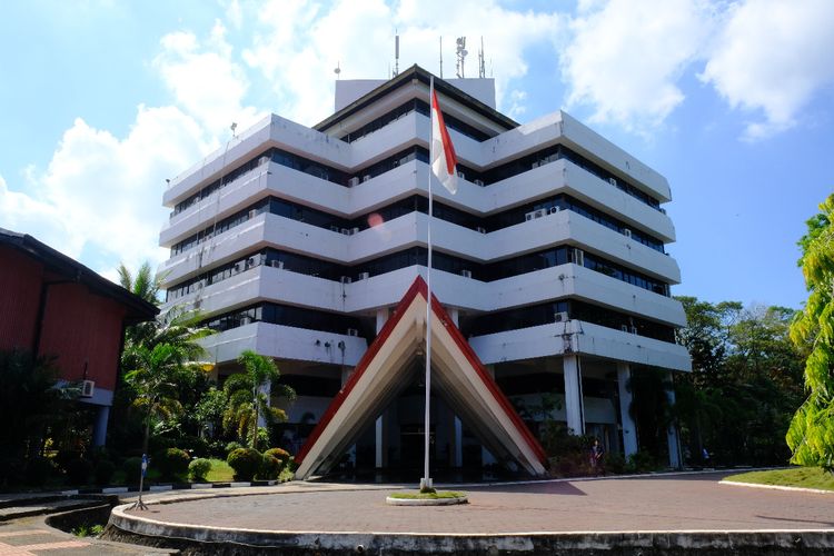 Universitas Hasanuddin (UNHAS)